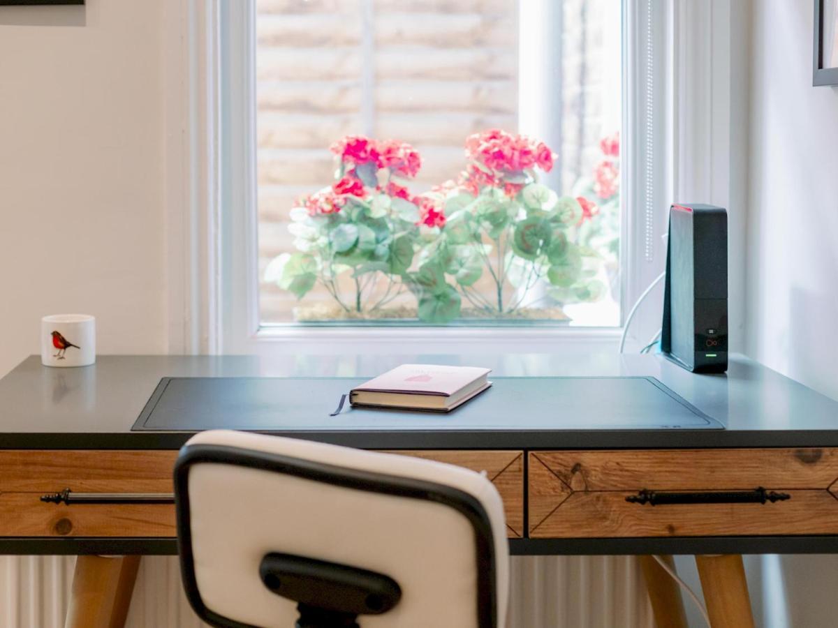 Ferienwohnung Pass The Keys Recently Renovated 1Br Flat With Private Garden In South London Exterior foto
