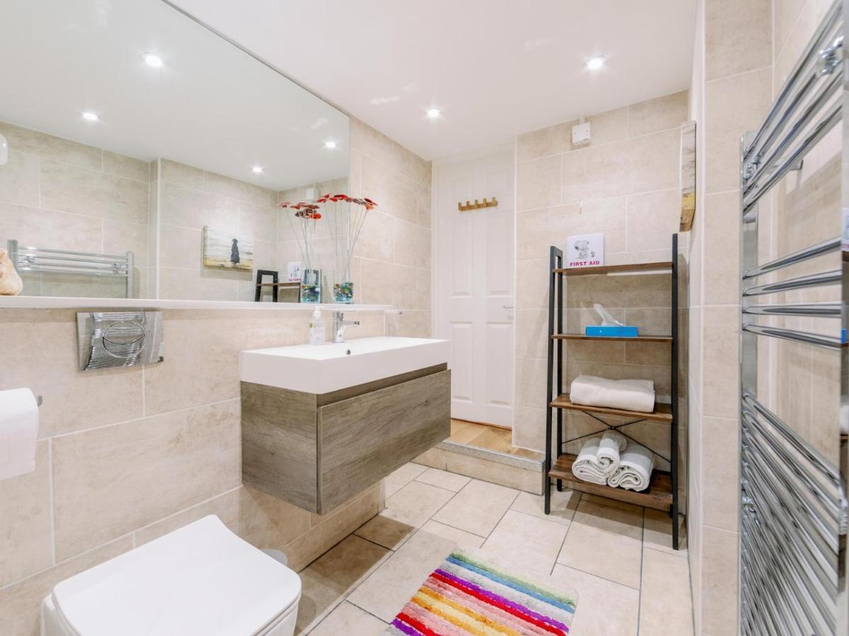 Ferienwohnung Pass The Keys Recently Renovated 1Br Flat With Private Garden In South London Exterior foto